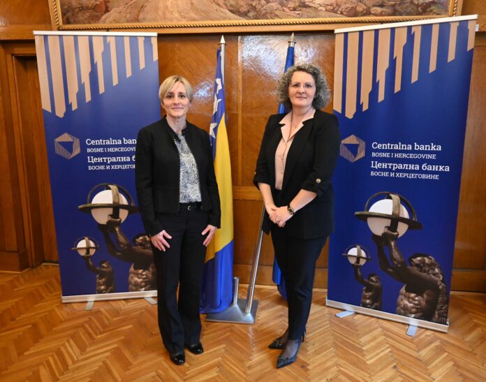 Alina Iancu, šefica misije za Bosnu i Hercegovinu i dr. Jasmina Selimović, Guvernerka Centralne banke Bosne i Hercegovine