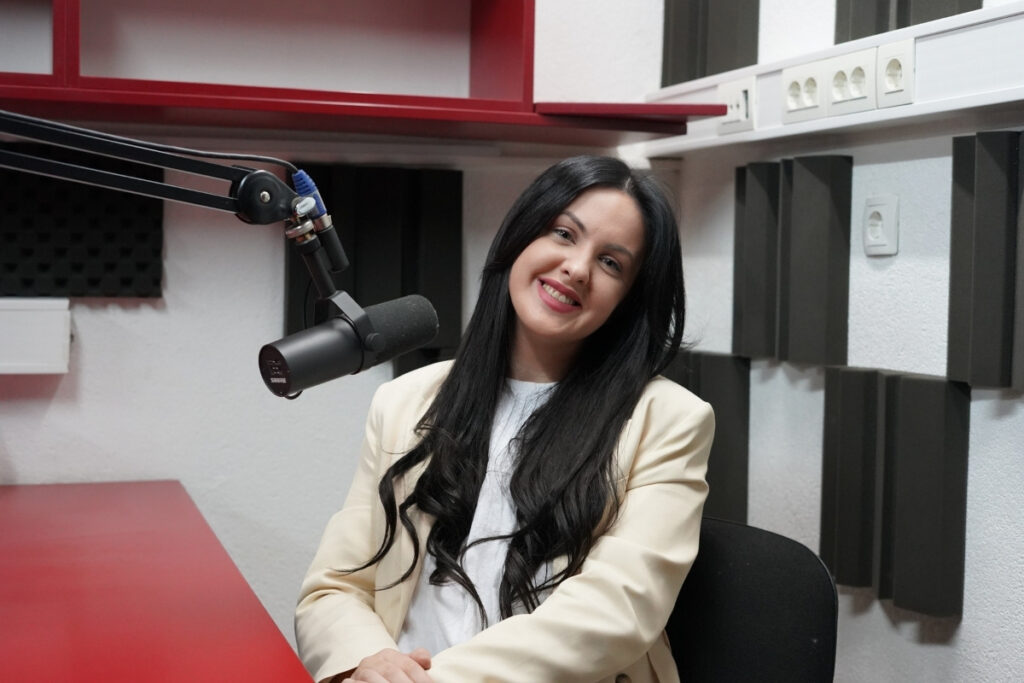 Nikolina Pandža Skoko, Običan radio