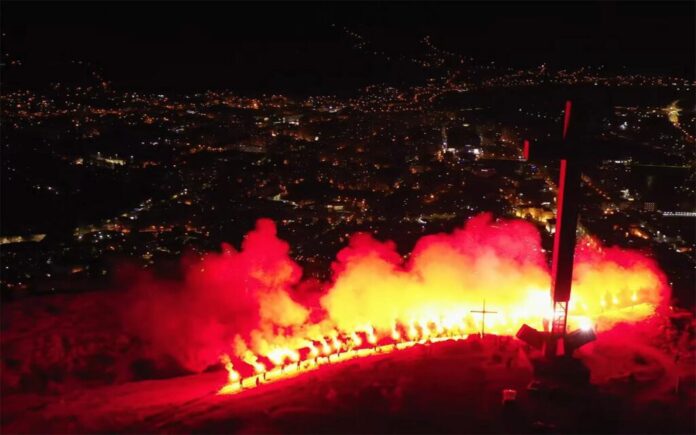 baklje na Humu u čast žrtvi Vukovara, Škabrnje i svim žrtvama Domovinskog rata