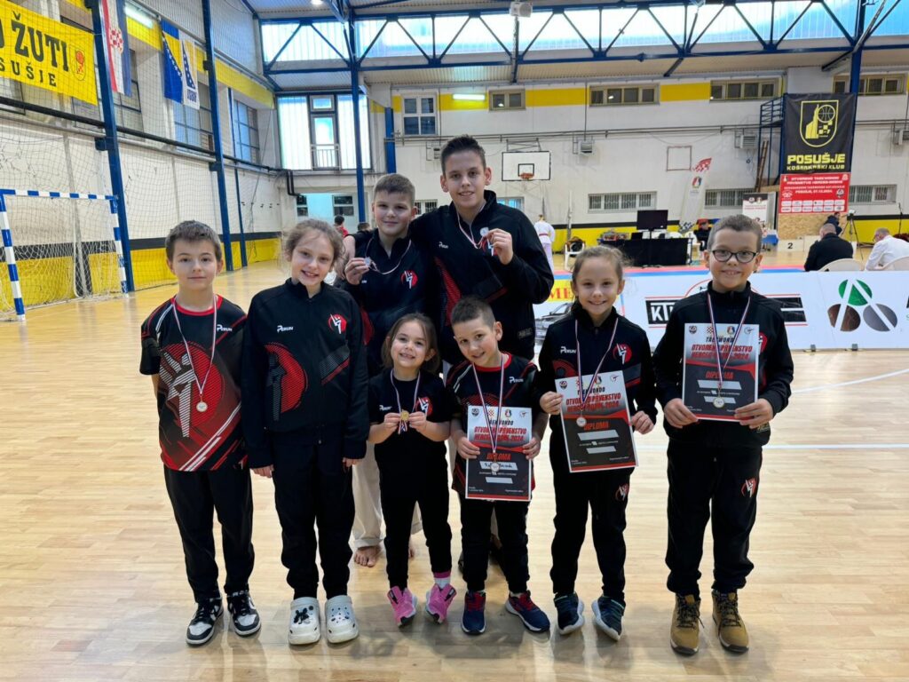 "Marušić Taekwondo Akademija natjecatelji s medaljama na Otvorenom prvenstvu Herceg-Bosne u Posušju."